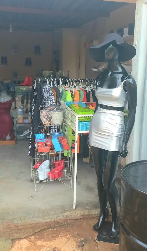 CL impérios roupa e sapato em geral e acessórios — imagem 2